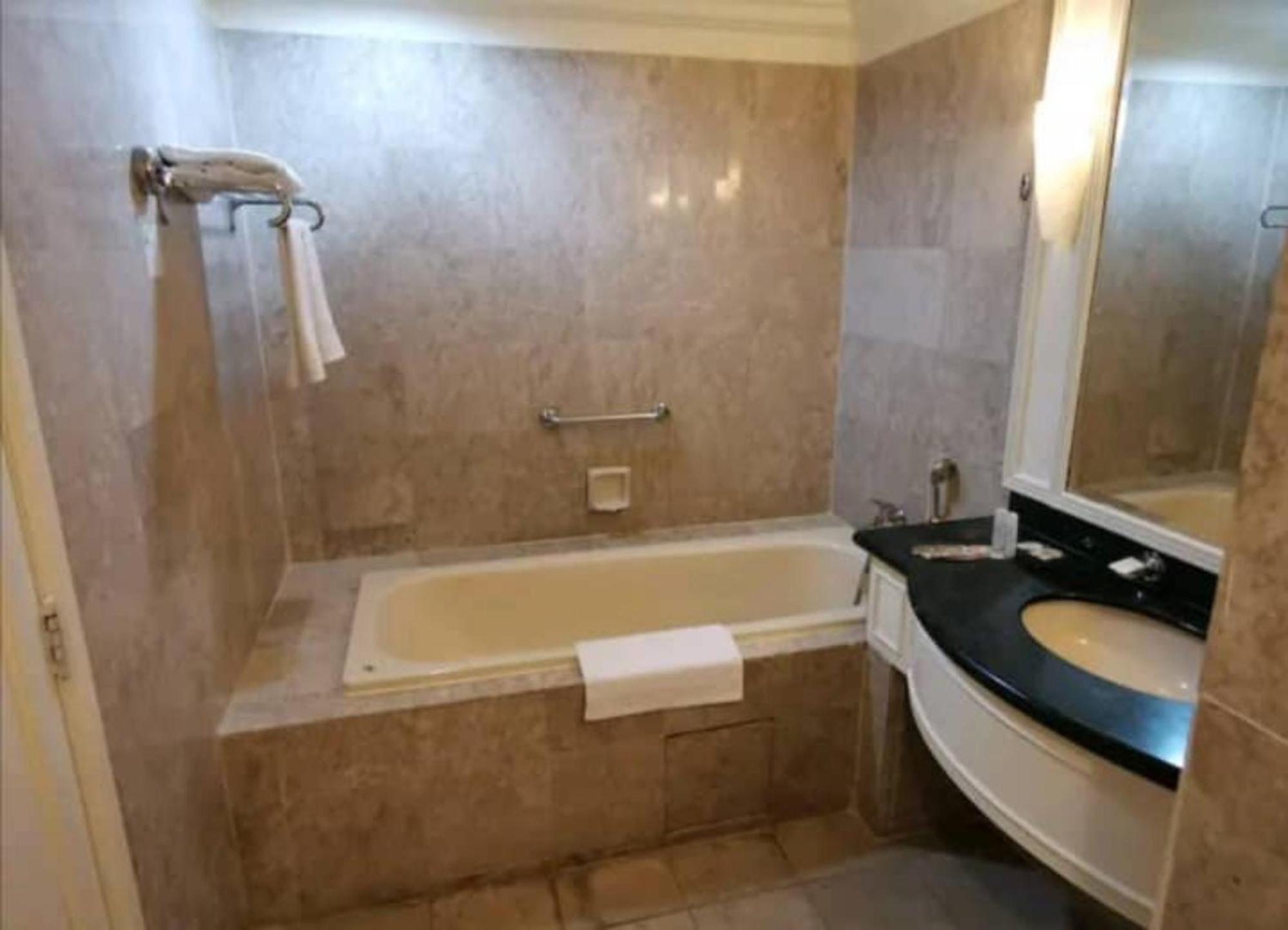 Apartment Service At Times Square *